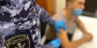 В Мурманской области росгвардейцы проходят вакцинацию против гриппа - Росгвардия