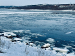Женщину унесло течение во время айс-флоатинга на реке Тулома