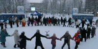 В сквере «Гиперборейский» в Ковдоре прозвучали колядки - Мурманский вестник