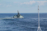 Экипаж корабля «Юнга» Северного флота отразил атаку морских дронов в Баренцевом море