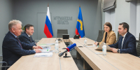 Губернатор Мурманской области Андрей Чибис и председатель правления группы «Аквилон» Александр Фролов обсудили проект КРТ в Ленинском округе Мурманска - Правительство Мурманской области