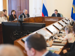 В Мурманской области планируется внедрить демографические программы на всех крупных предприятиях до конца года и запустить рейтинг соответствующих инициатив работодателей