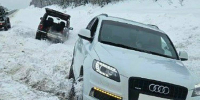 Два автомобиля оказались в кювете на федеральной трассе «Кола» - Мурманский вестник