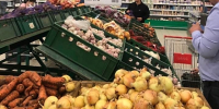 Кошелёк: в магазинах Кольского Заполярья в лидерах по росту цен репчатый лук, свежая белокочанная капуста и морковь - Арктик-ТВ