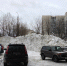 Кучи снега во дворе Мурманска - ИА Nord-News.Ru
