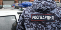 сотрудник Росгвардии в форме - ИА Nord-News.Ru