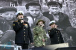 «Характер, сила, стержень, воля - это о североморцах», - губернатор Андрей Чибис со сцены поздравил флотскую столицу с юбилеем