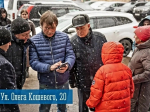 Мурманчане недовольны работой управляющей компании: дворника нет, подъезды никто не убирает