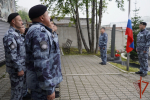 В День Государственного флага в подразделении ОМОН «Медведь» состоялось торжественное открытие мемориала сотрудникам, погибшим при исполнении служебных обязанностей