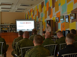 Военнослужащие Беломорской ВМБ Северного флота приняли участие в исторических лекциях, посвященных Дню Государственного флага