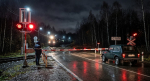В Коле на ночь закроют железнодорожный переезд