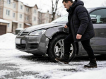 Мончегорец весьма опрометчиво повредил чужой автомобиль